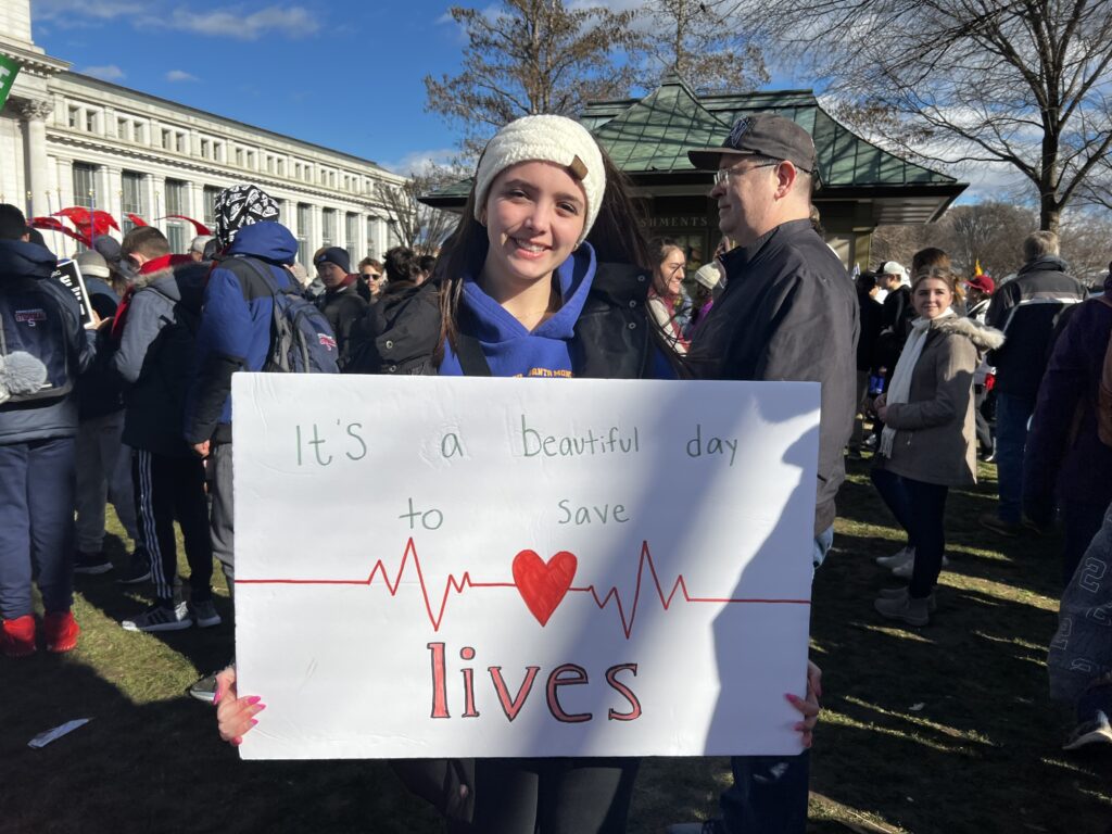 Mrz050122dapr 1 250x182 1 | 47 of the best signs from the first post-roe march for life | politics