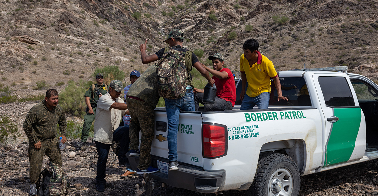 Republican Lawmakers Visit Southern Border, Tell Mayorkas to ‘Do Your Damn Job’