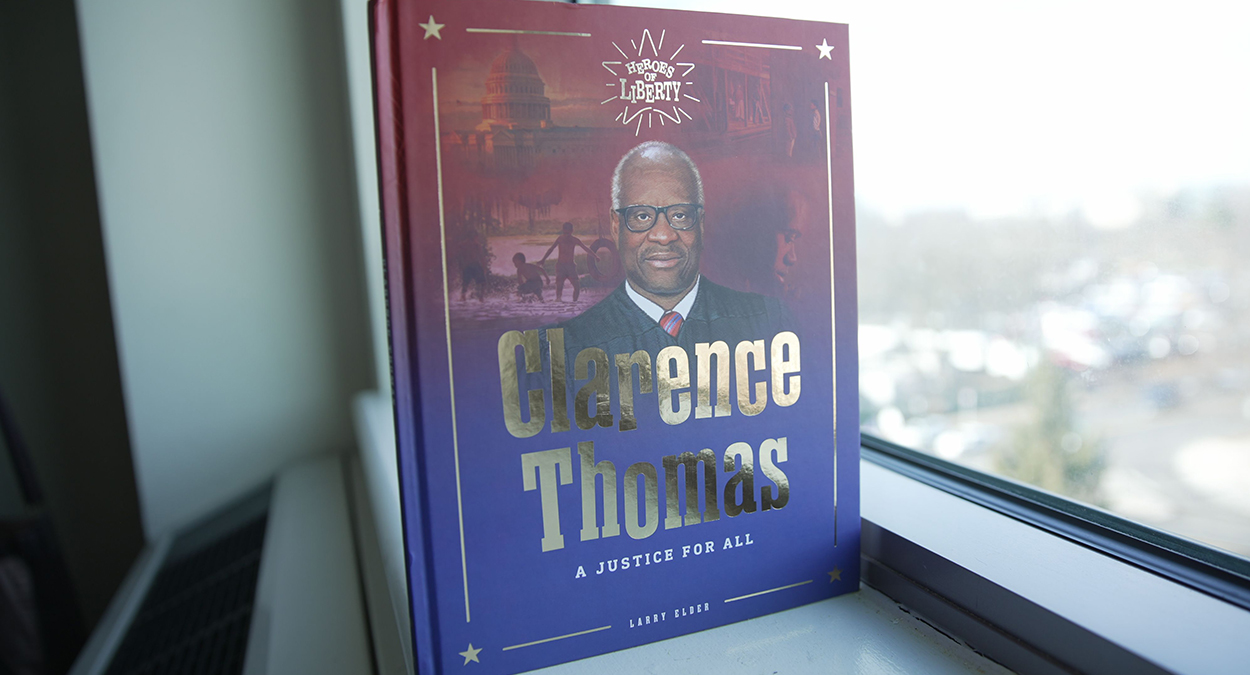 'Heroes of Liberty' Book Introduces Kids to Heroism of Clarence Thomas as Georgia State Senator Calls Him 'Uncle Tom'
