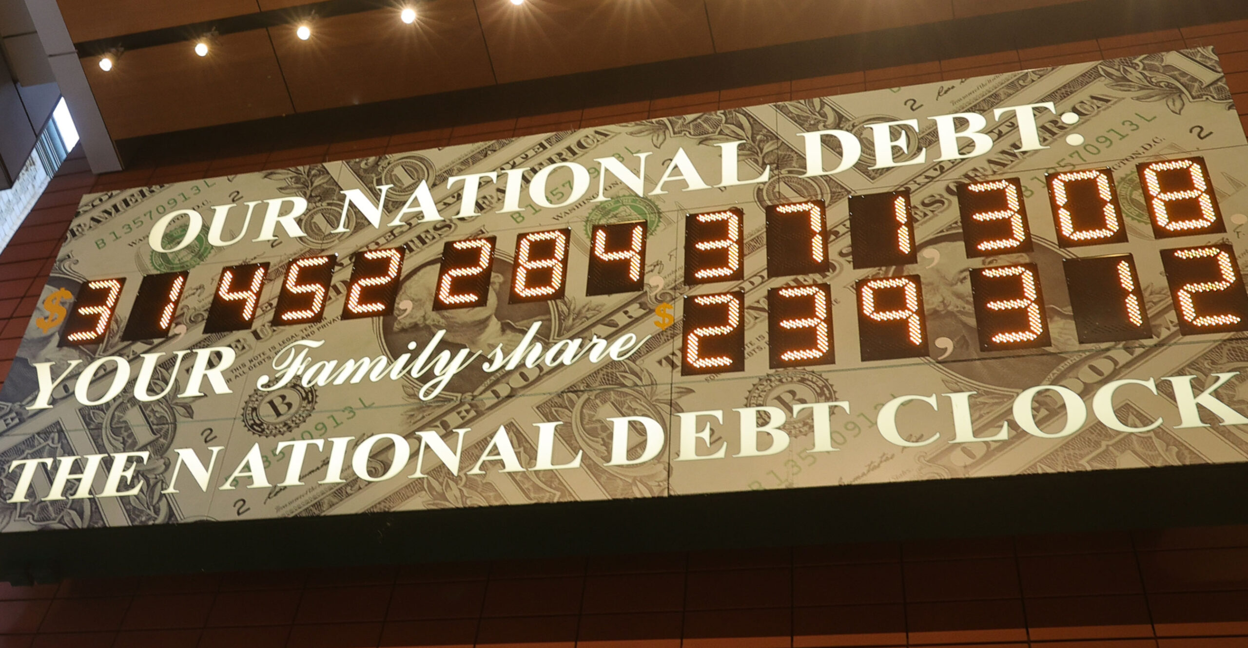 As National Debt Hits $32 Trillion, 4 Examples of Absurd 'Only in Washington' Budget Logic