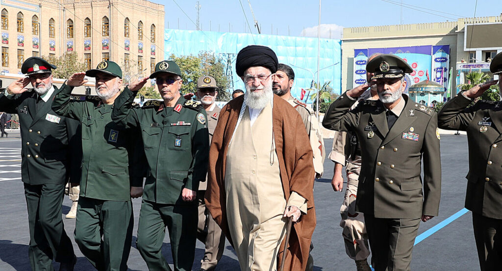 Ayatollah Khamenei marches in the street with military leaders