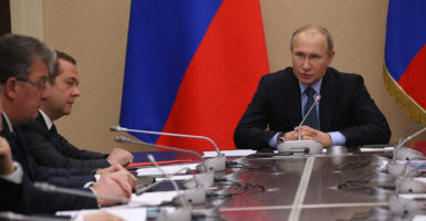 Putin Medvedev resigned constitutional changes